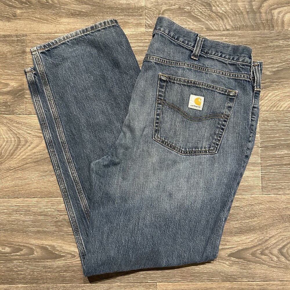 Carhartt Jeans 42x32 Relaxed Fit Straight Denim Medium Wash Workwear Midweight